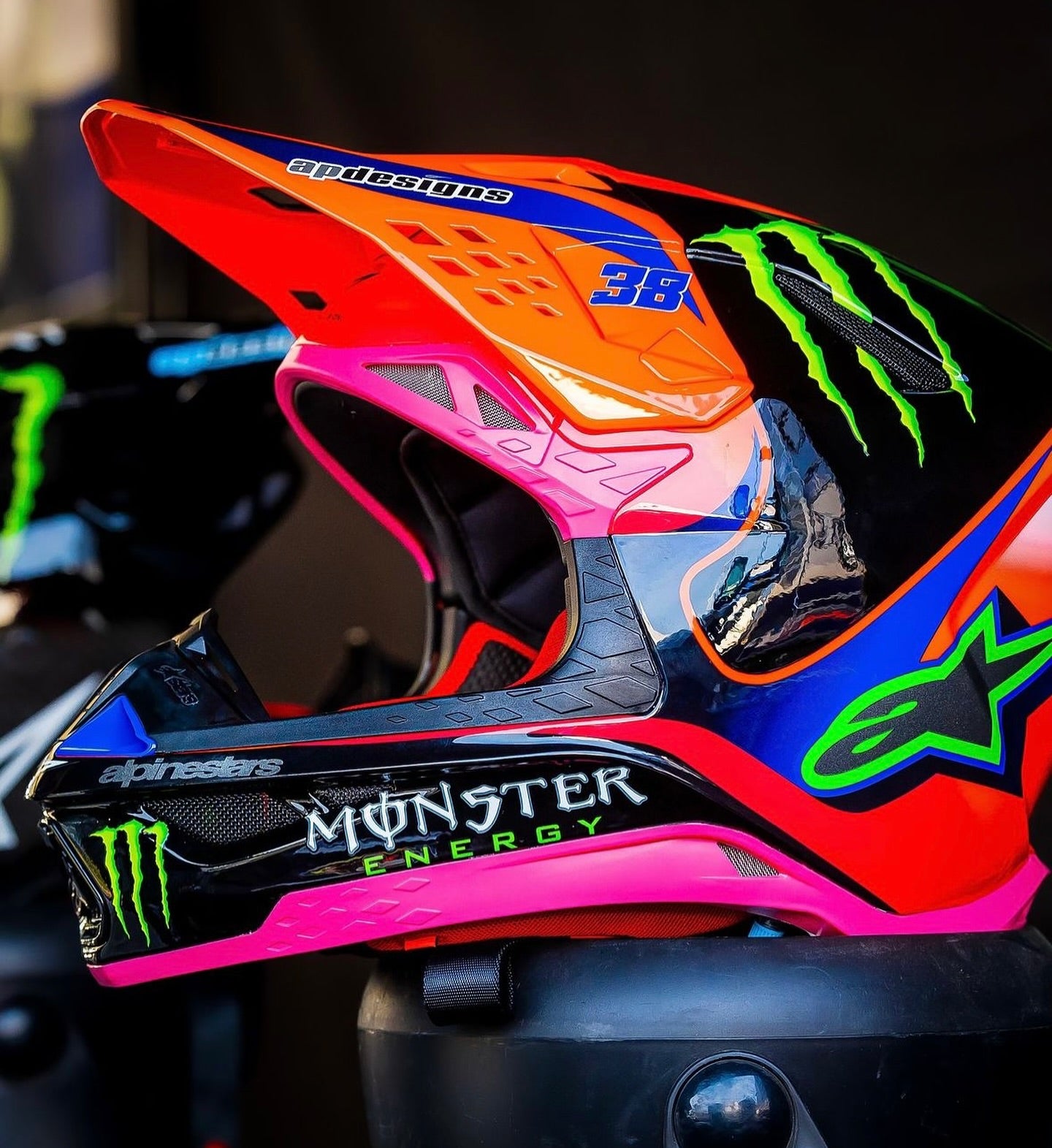 Alpinestars Supertech M10 MIPS Helmet - Deegan Monster – Motor