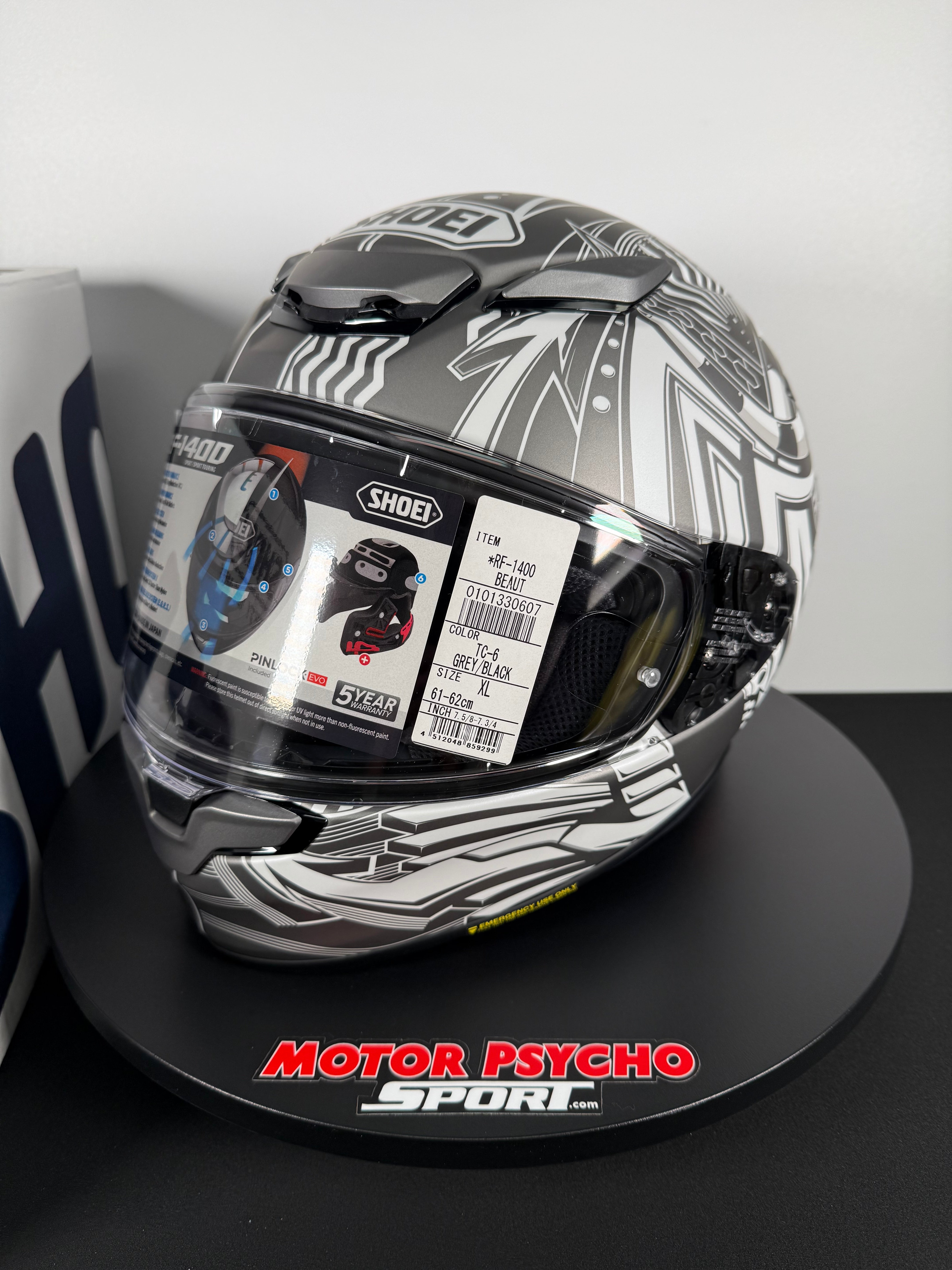 Shoei - RF-1400 Beaut Helmet