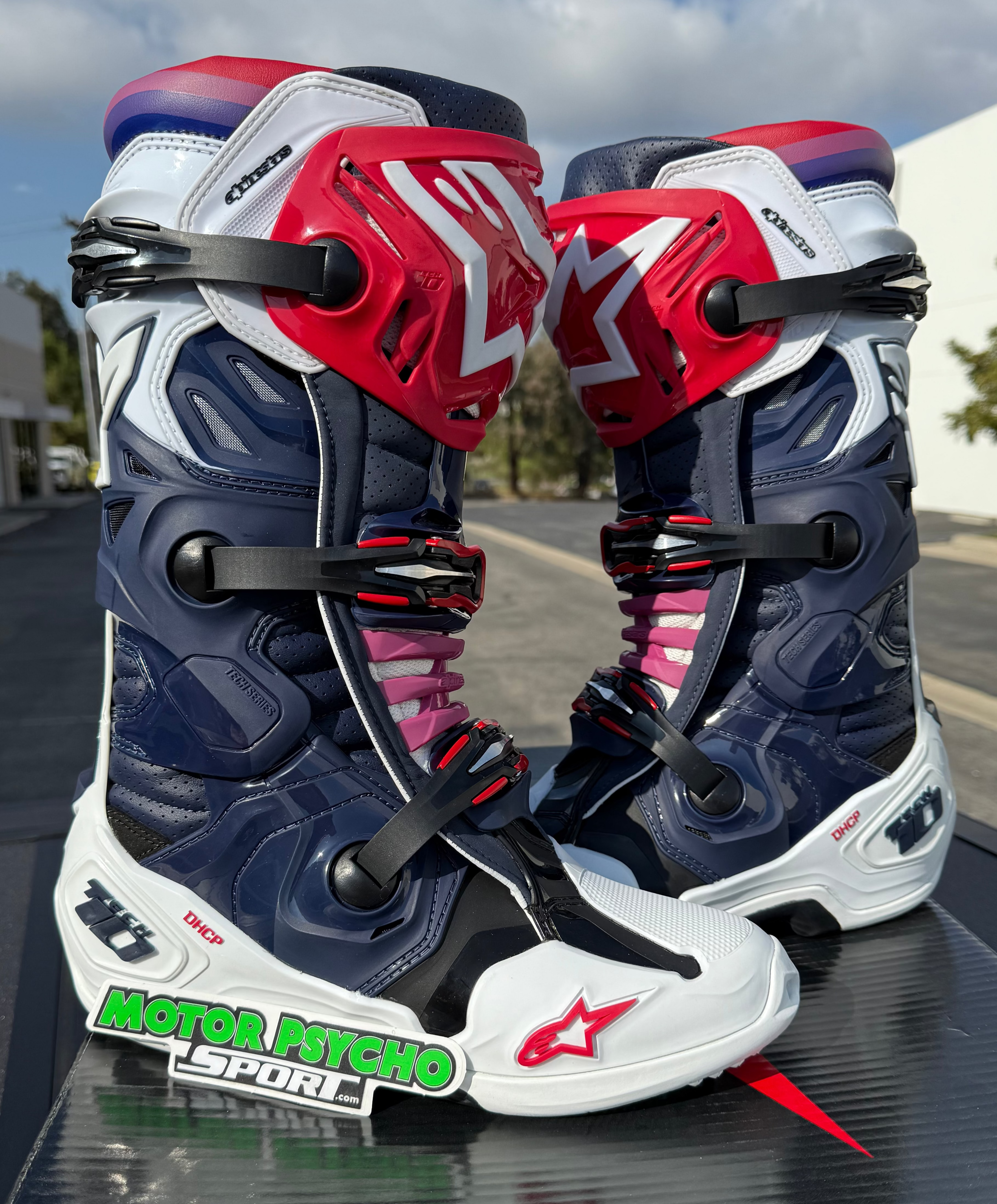 Alpinestars Tech 10 Supervented Boots - Night Navy/White/Rainbow