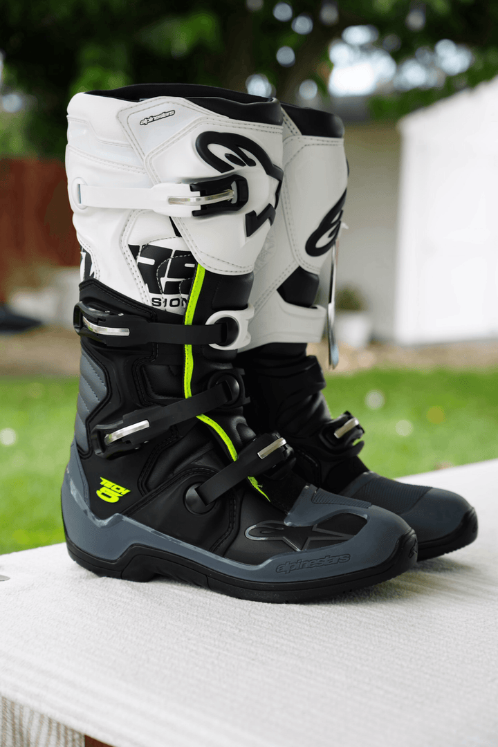 Alpinestars Tech 5 Black/Dark Gray/White Boots - Motor Psycho Sport