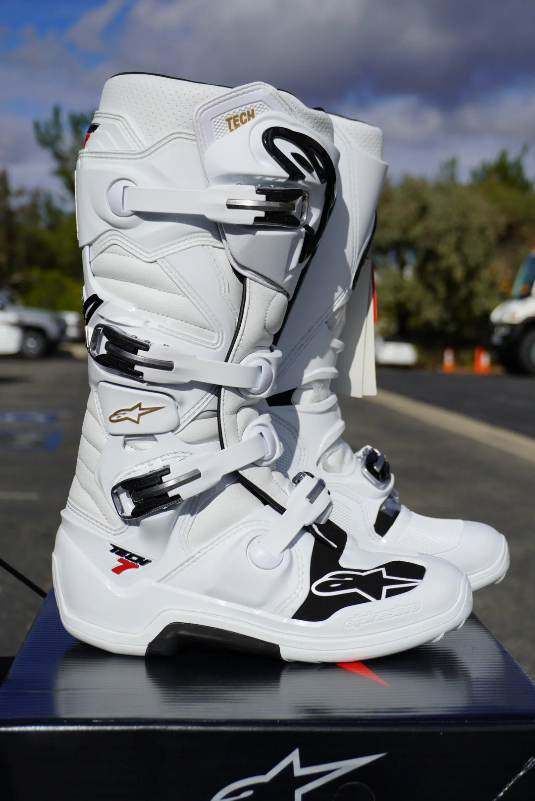 Alpinestars Tech 7 SALE - Motor Psycho Sport
