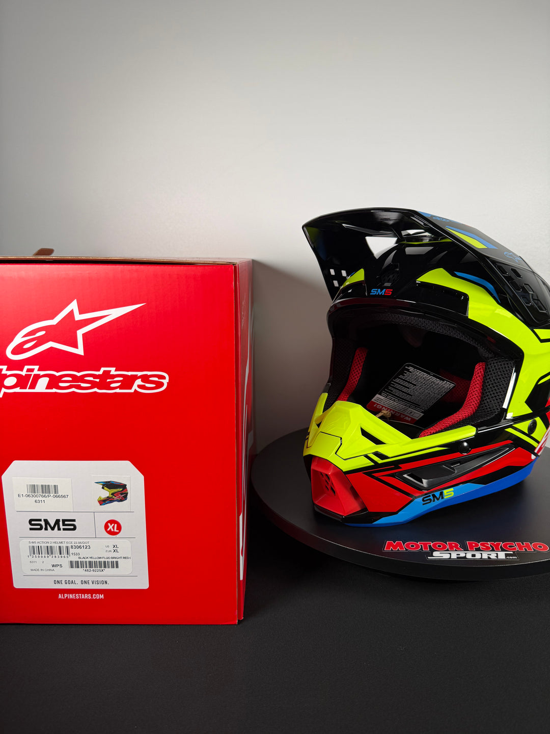 Alpinestars S-M5 Action 2 Helmet Black/Yellow Fluo/Bright Red Glossy - Size XL - OPEN BOX