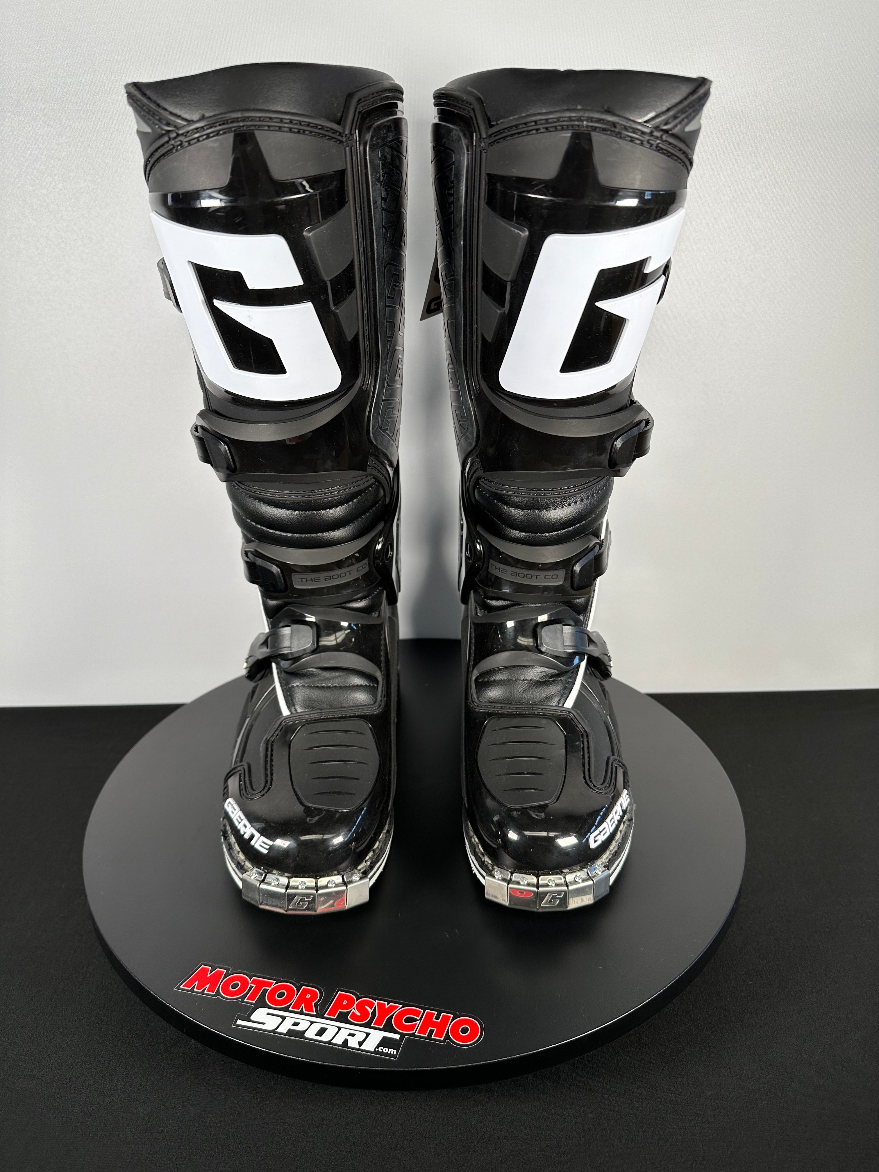 Gaerne SG-10 Boots - Black - CLOSEOUT – Motor Psycho Sport