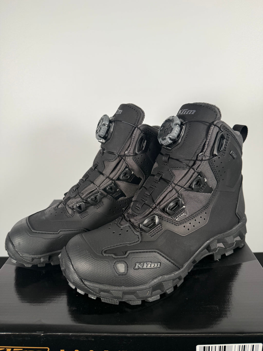 KLIM OUTLANDER GTX BOOT - STEALTH BLACK - Size Euro 40.0 / US 7 - OPEN BOX