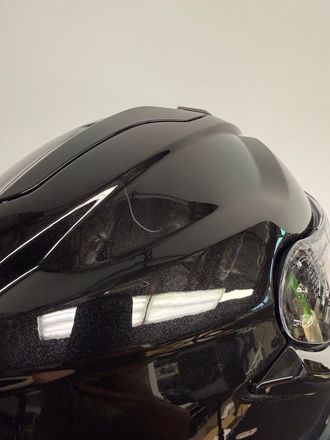 Shoei GT-Air 3 Helmet - Pearl Black - Size Large - USED / GOOD / SCRATCH - FINAL SALE / NO RRTURNS