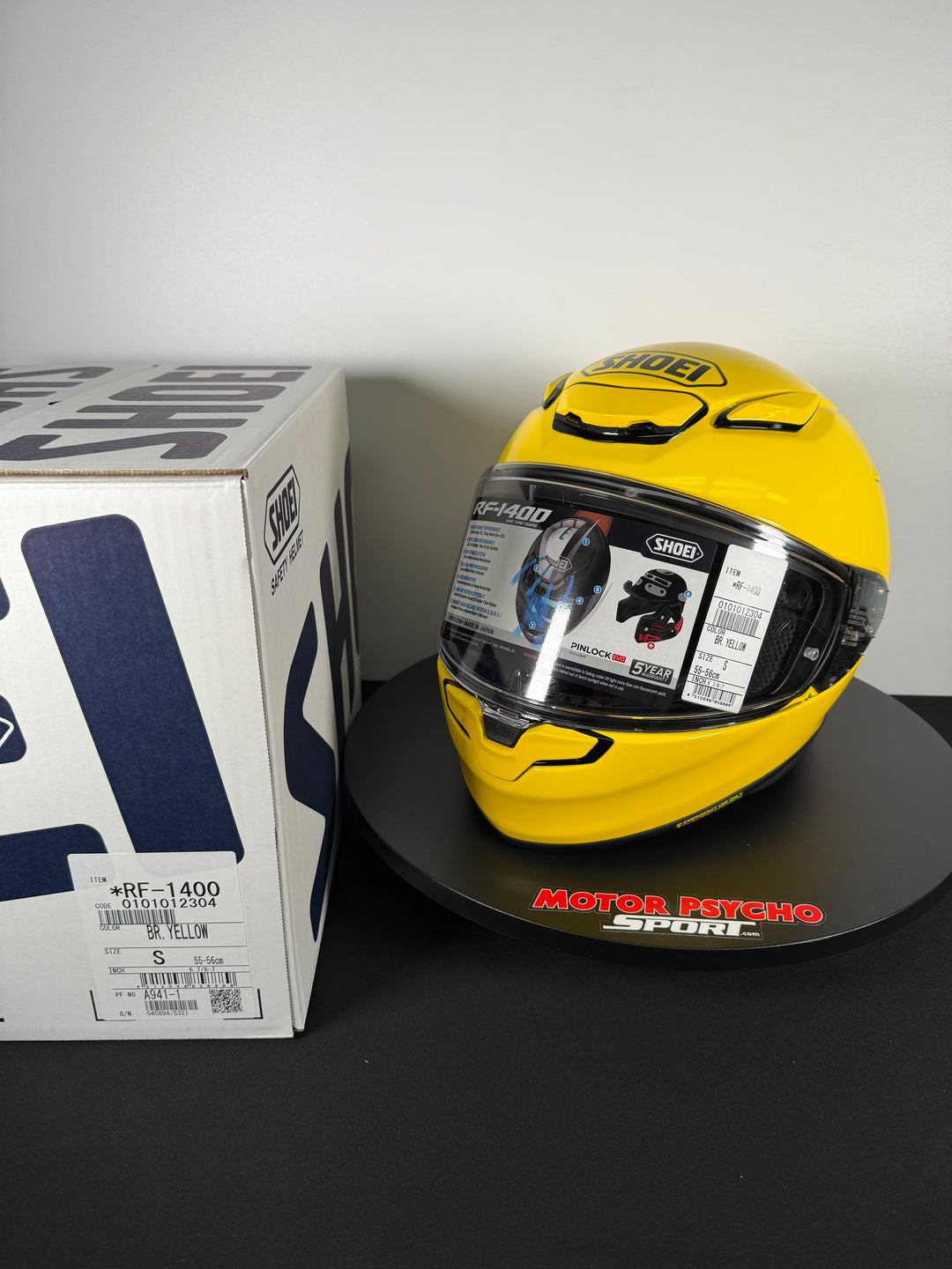 Shoei RF-1400 Helmet - Brilliant Yellow - Size S - USED / OPEN BOX