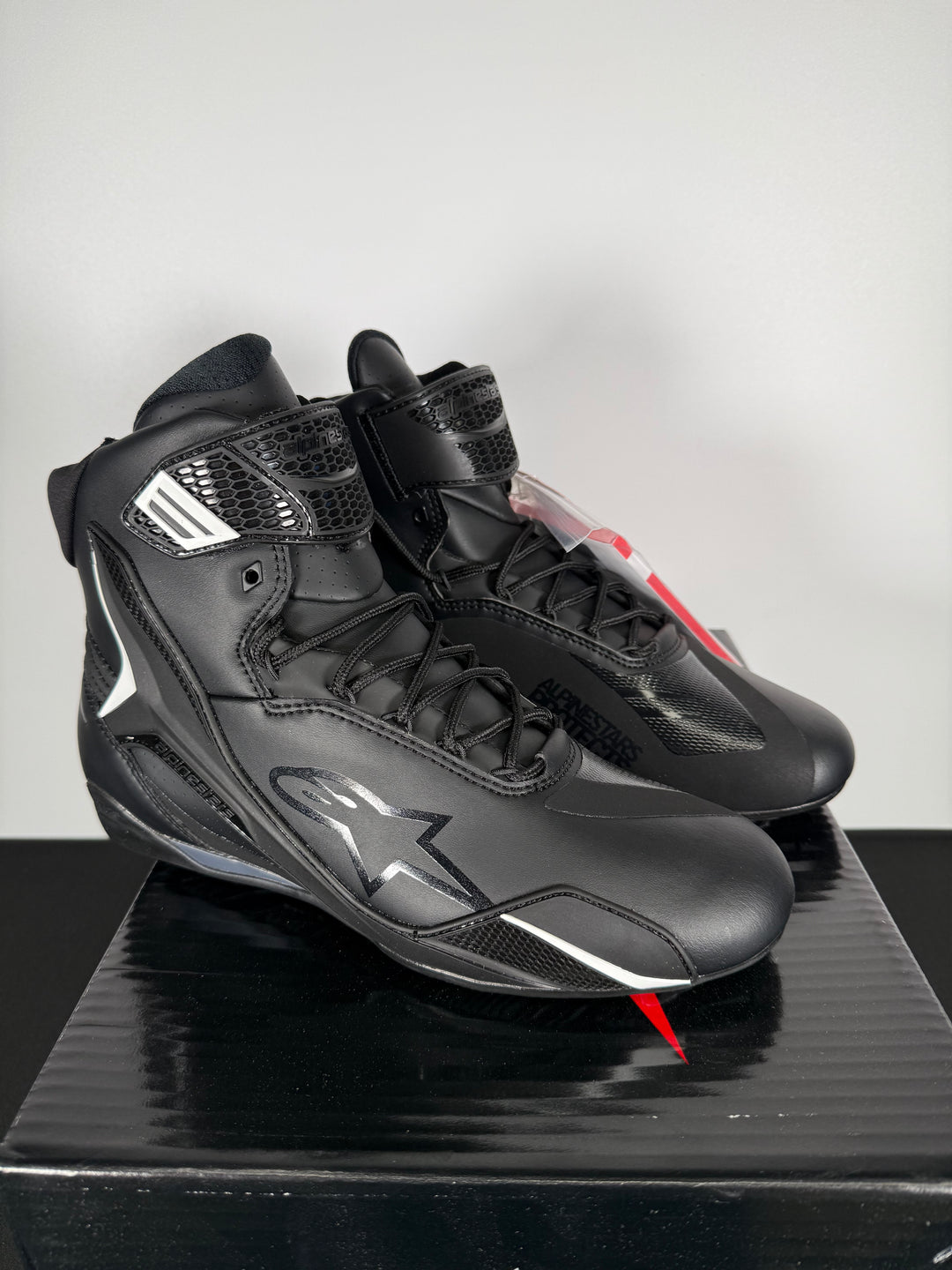 Alpinestars Faster-4 Shoes - Black - Size EU 42 / US 9 - OPEN BOX - FINAL SALE / NO RETURNS