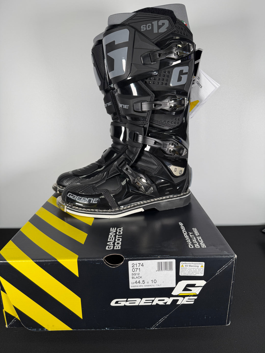 Gaerne SG-12 Boots - Black - Size EU 44.5 / US 10 - OPEN BOX