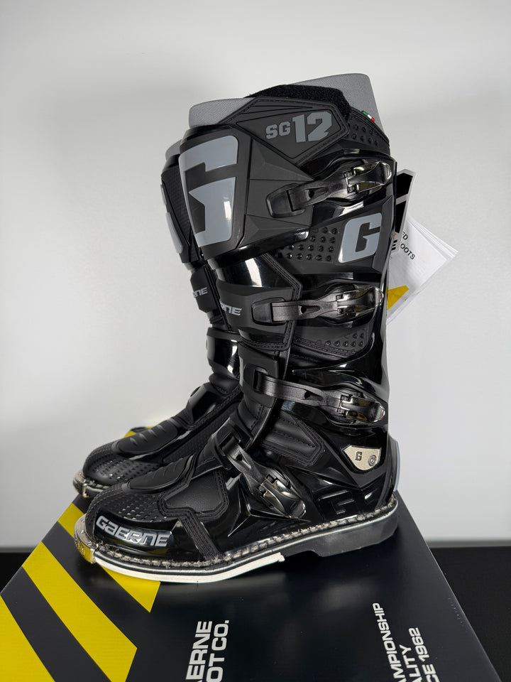 Gaerne SG-12 Boots - Black - Size EU 44.5 / US 10 - OPEN BOX