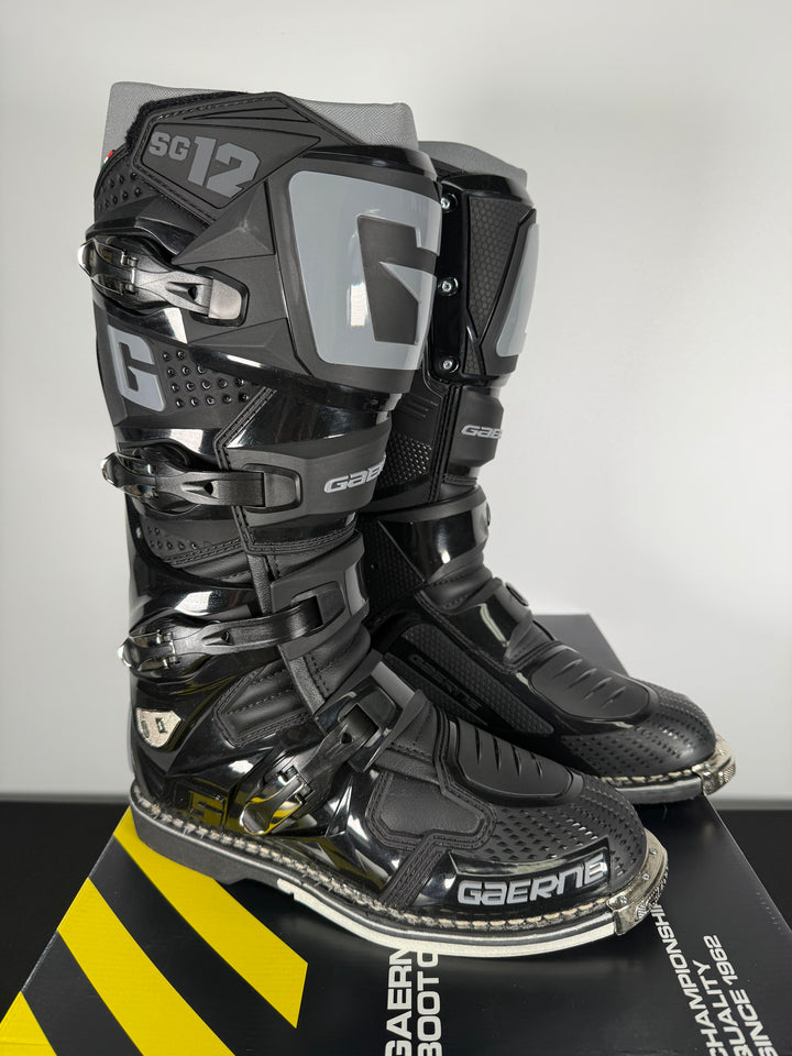 Gaerne SG-12 Boots - Black - Size EU 44.5 / US 10 - OPEN BOX