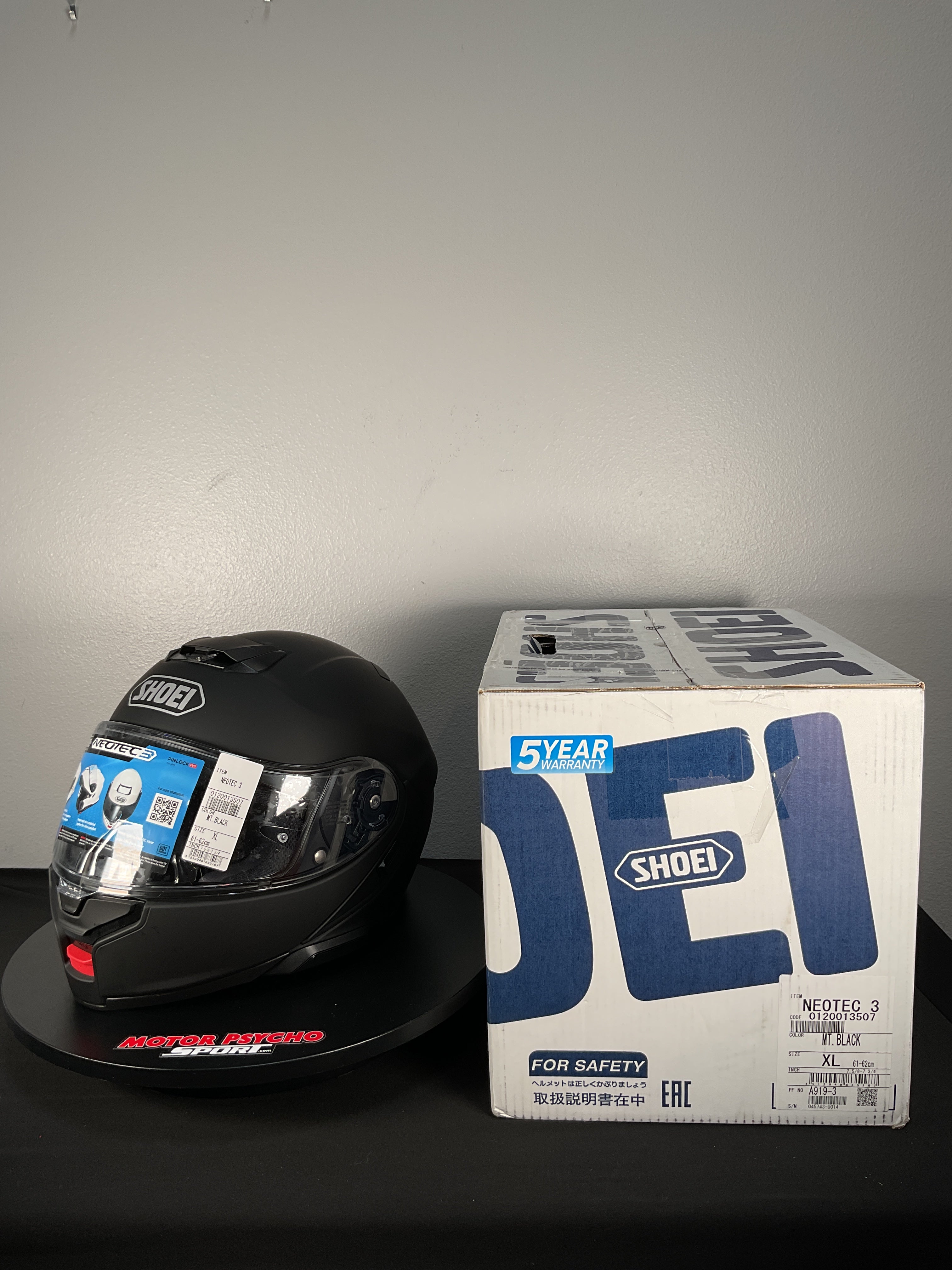 Shoei Neotec 3 Modular Helmet - Matte Black - Size XL - USED
