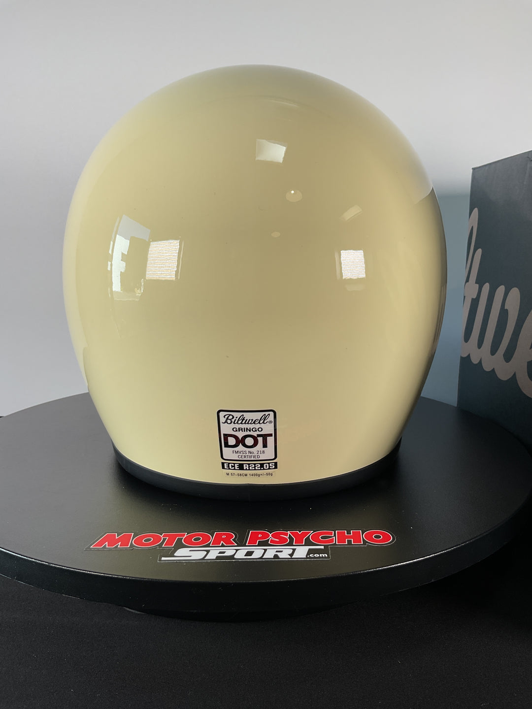 Biltwell Gringo Classic-Full Face Motorcycle Helmet - Size M - Used Like New
