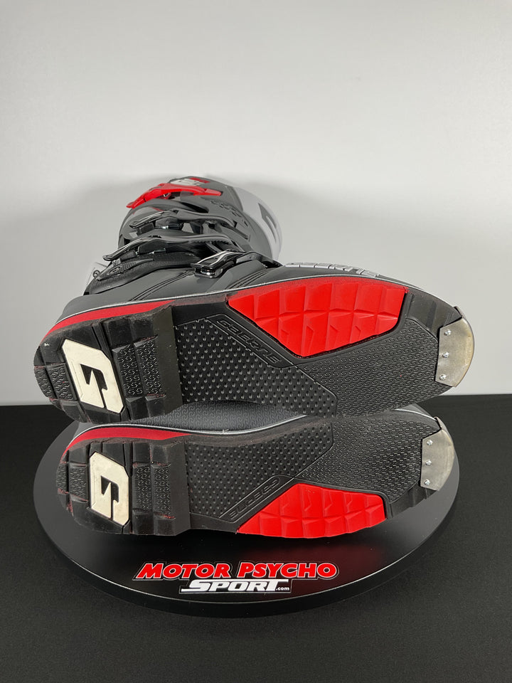 Gaerne SG-22 Boots - Anthracite/Black/Red