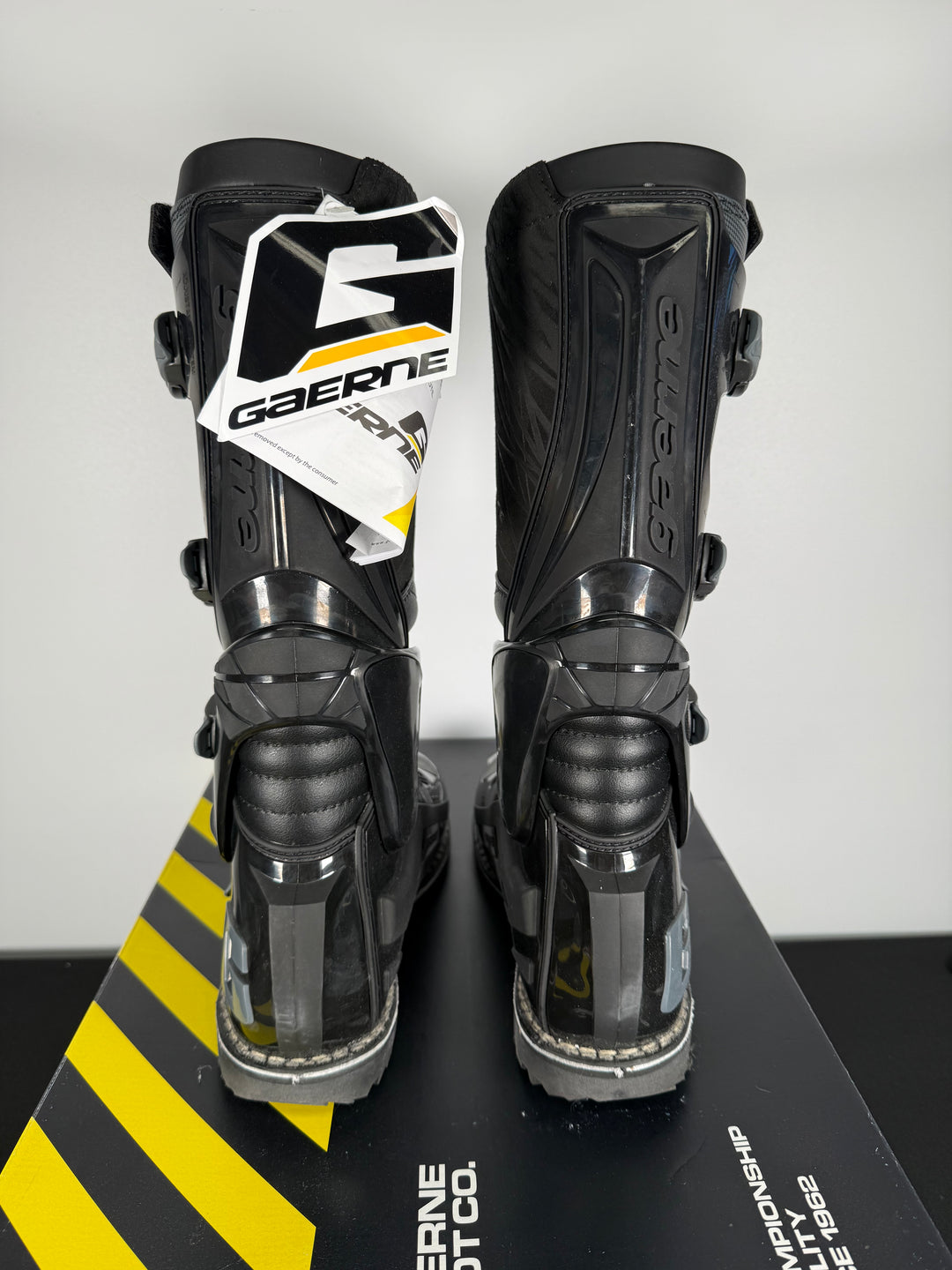 Gaerne Fastback Endurance Enduro Boots - Midnight - Size EU 44 / US 9.5 - OPEN BOX