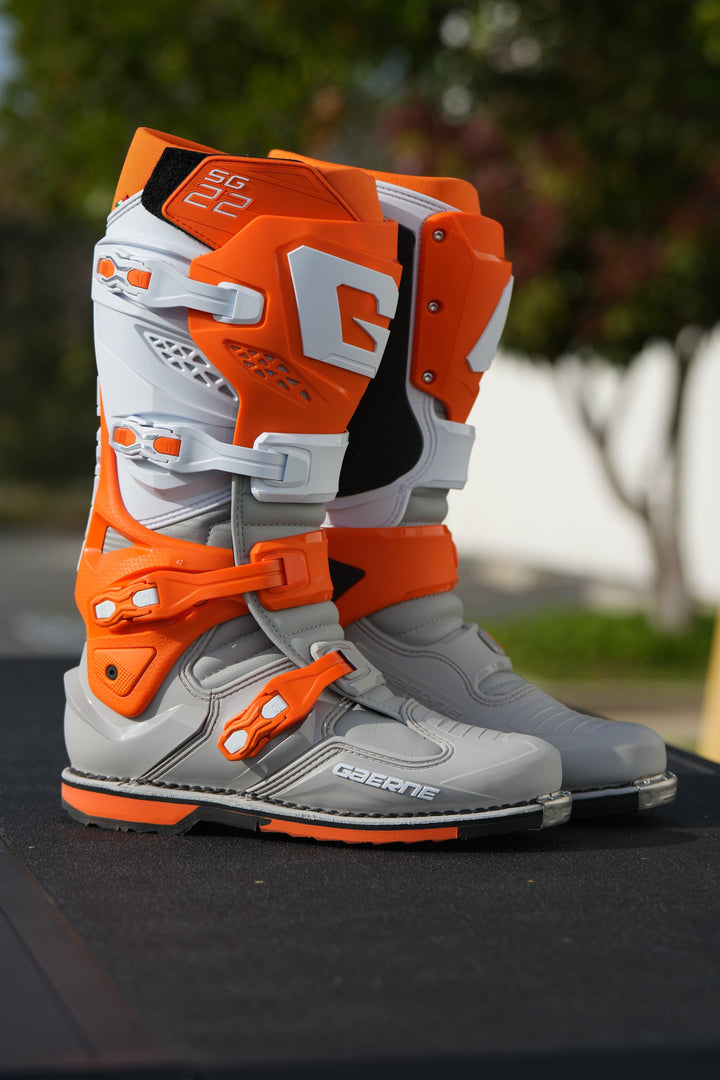 Gaerne SG-22 Boots - Orange/White/Grey