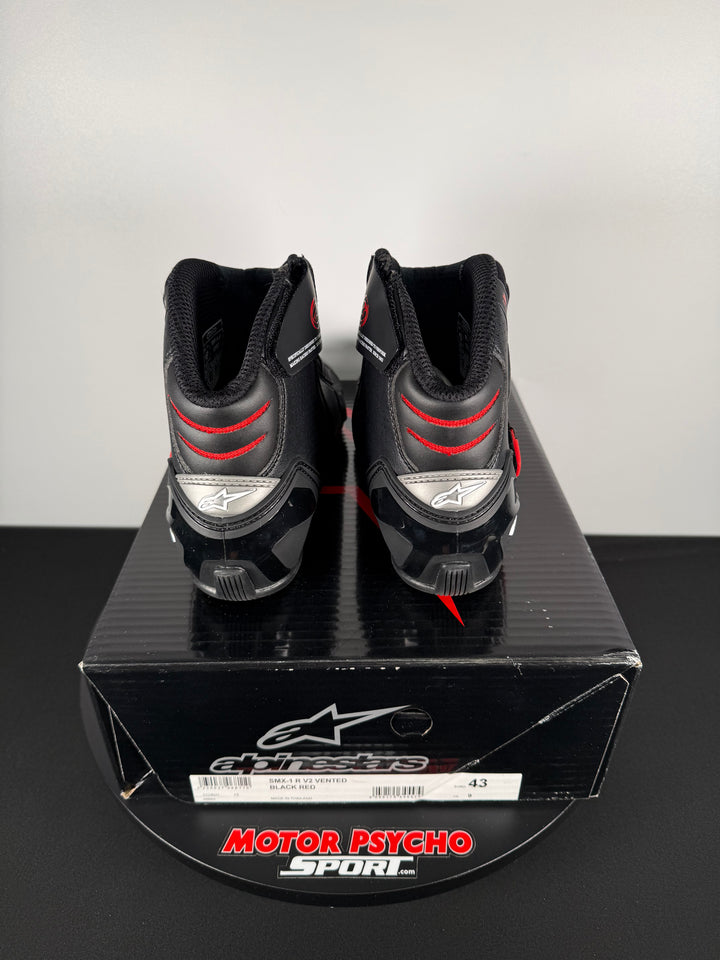 ALPINESTARS SMX-1 R V2 VENTED BOOTS - BLACK/RED - Size Euro 43 US 9 - OPEN BOX