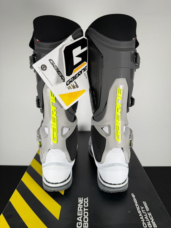 Gaerne SG-22 Boots - Anthracite/White/Grey - CLOSEOUT - Size EU 43 / US 9 - OPEN BOX / FINAL SALE / NO RETURNS