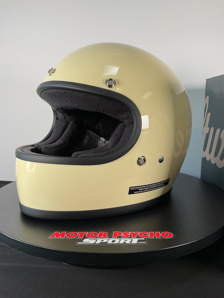 Biltwell Gringo Classic-Full Face Motorcycle Helmet - Size M - Used Like New