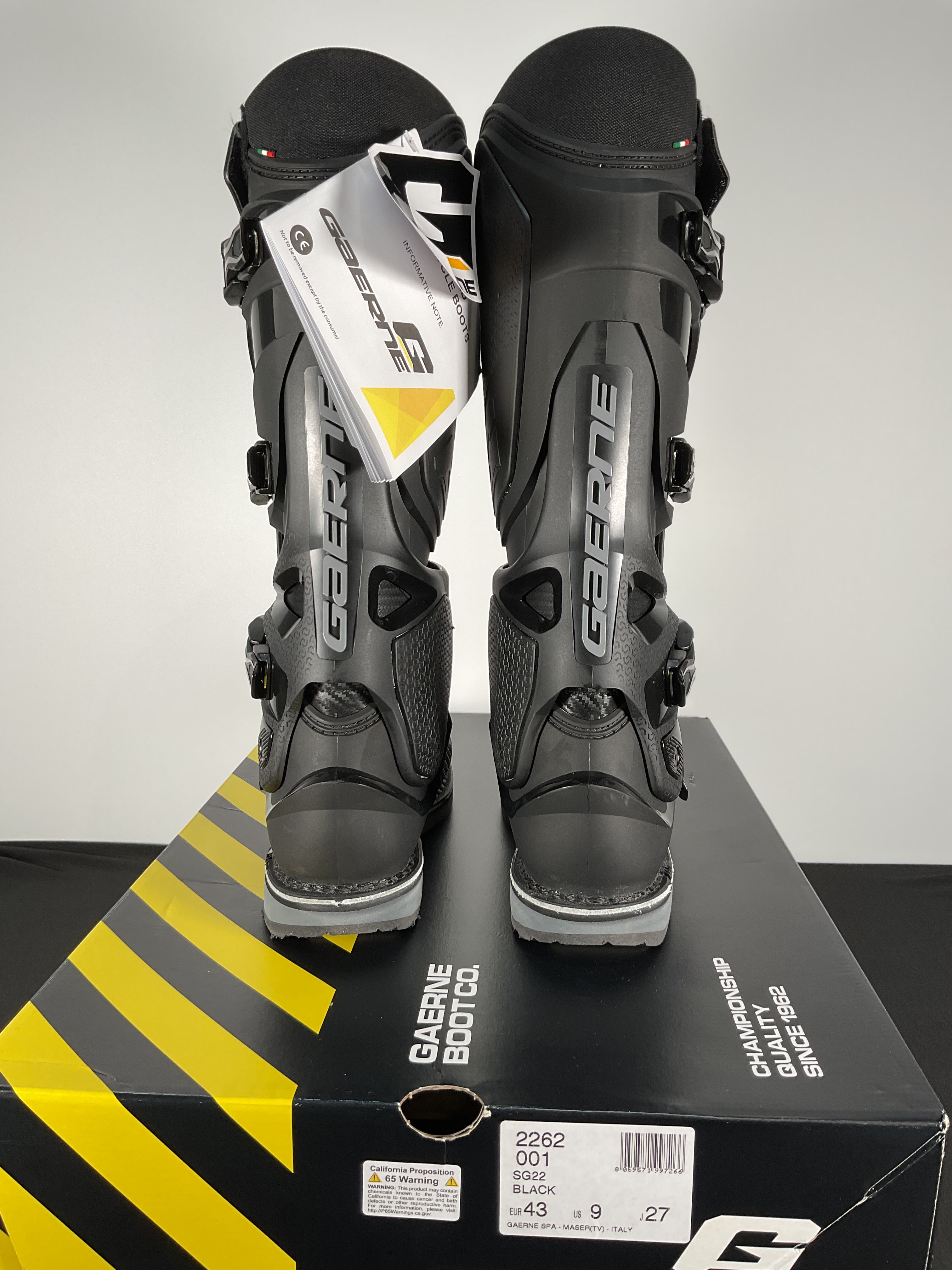 Gaerne SG-22 Boots - Black - Size 9 - OPEN BOX – Motor Psycho Sport