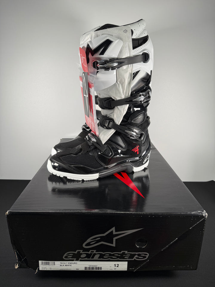 2026 Alpinestars Tech 7 Enduro Boots - Black/White - Size Euro 47 / US 12 - OPEN BOX