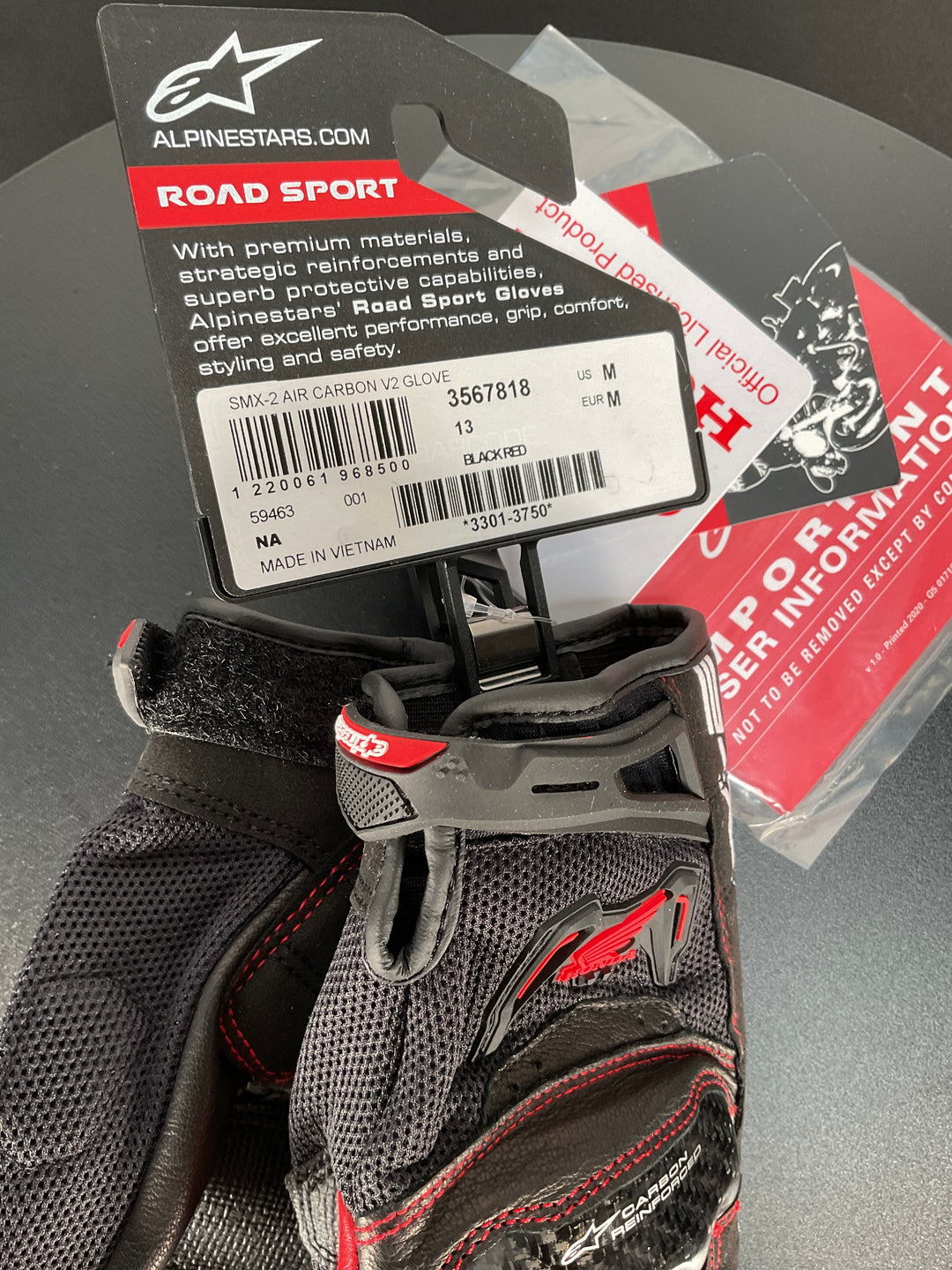 Alpinestars SMX-2 Air Carbon V2 Gloves - Black/Red - Size M - Used Like New