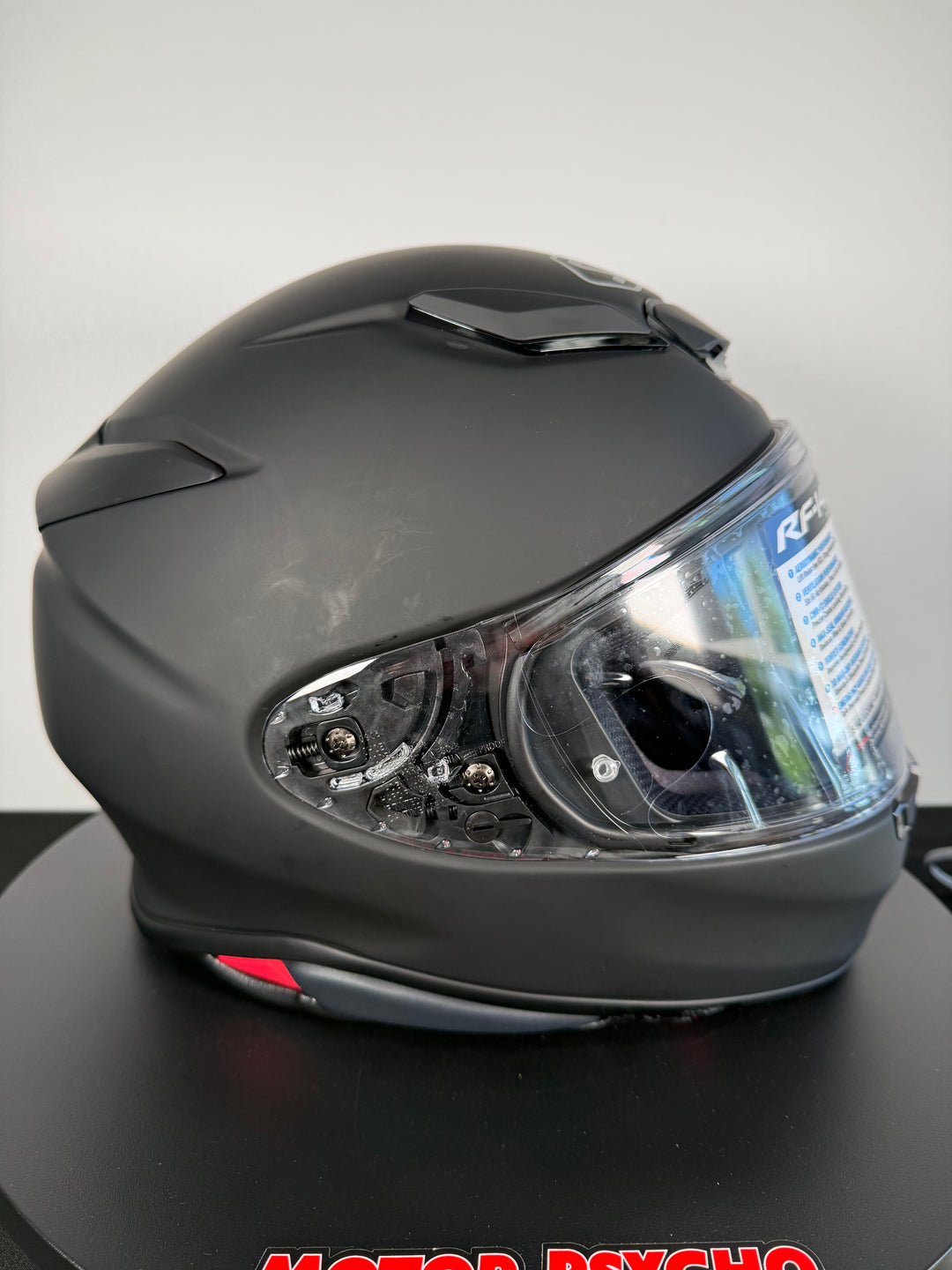 Shoei RF-1400 Helmet - Matte Black - Size Medium - Used Good - Missing Box