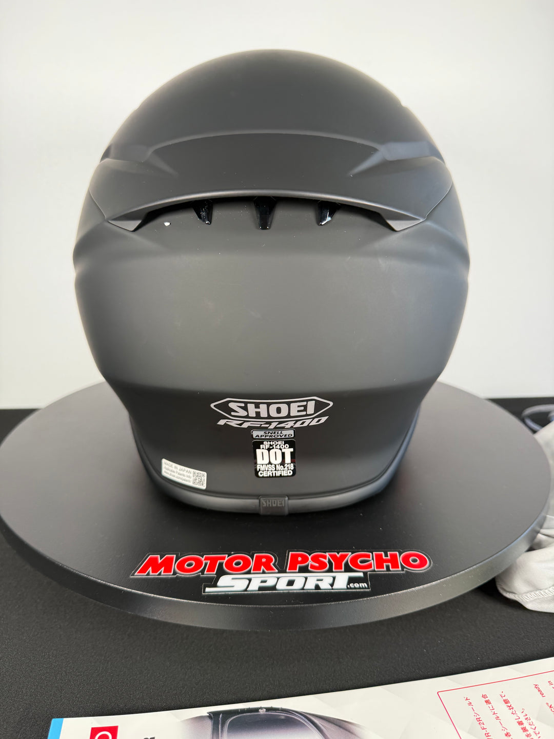 Shoei RF-1400 Helmet - Matte Black - Size Medium - Used Good - Missing Box