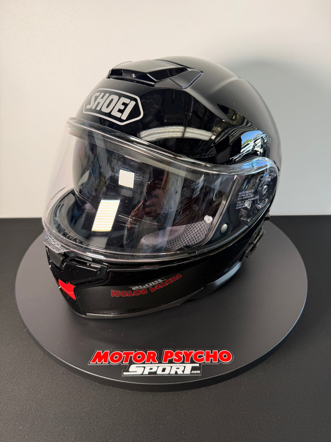 dropped shoei helmet Shoei Neotec 3 Modular Helmet - Gloss Black - Size Medium