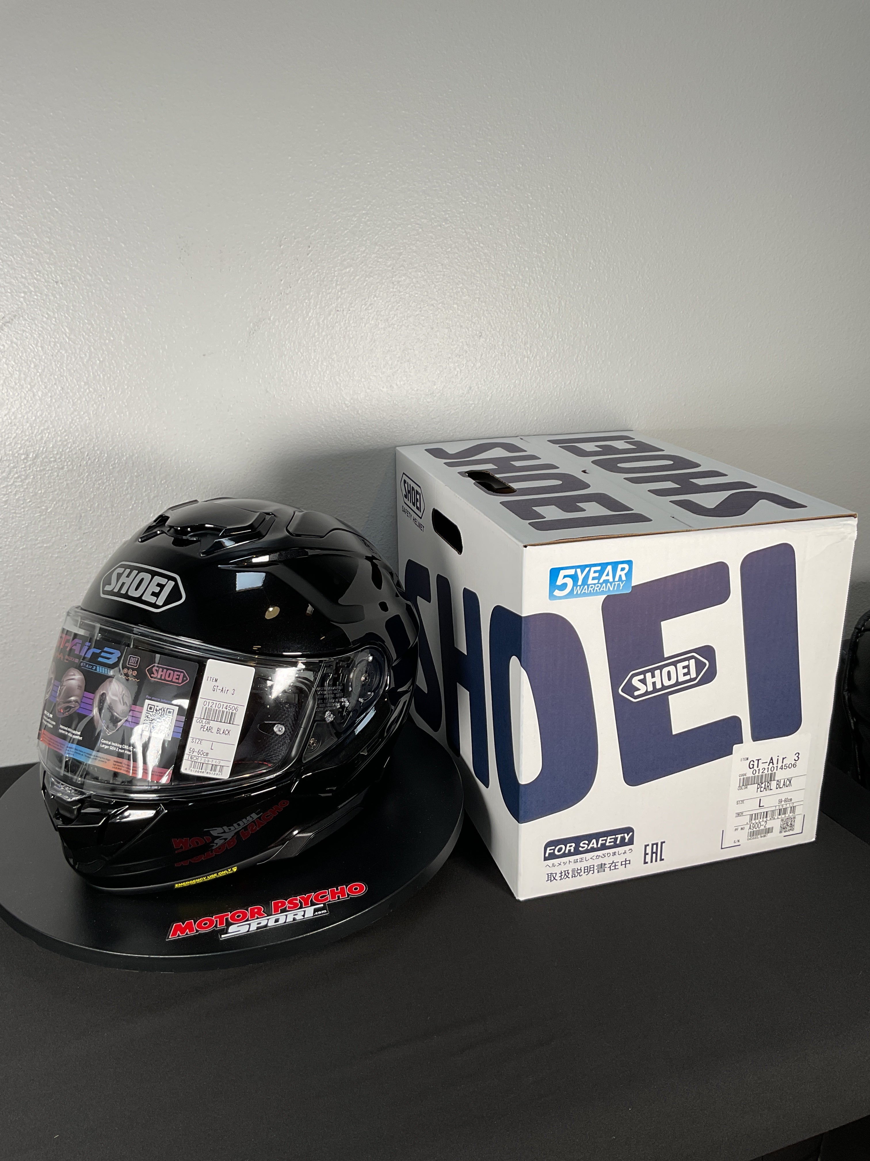 Shoei GT-Air 3 Helmet - Pearl Black -Size Large - USED / OPEN BOX