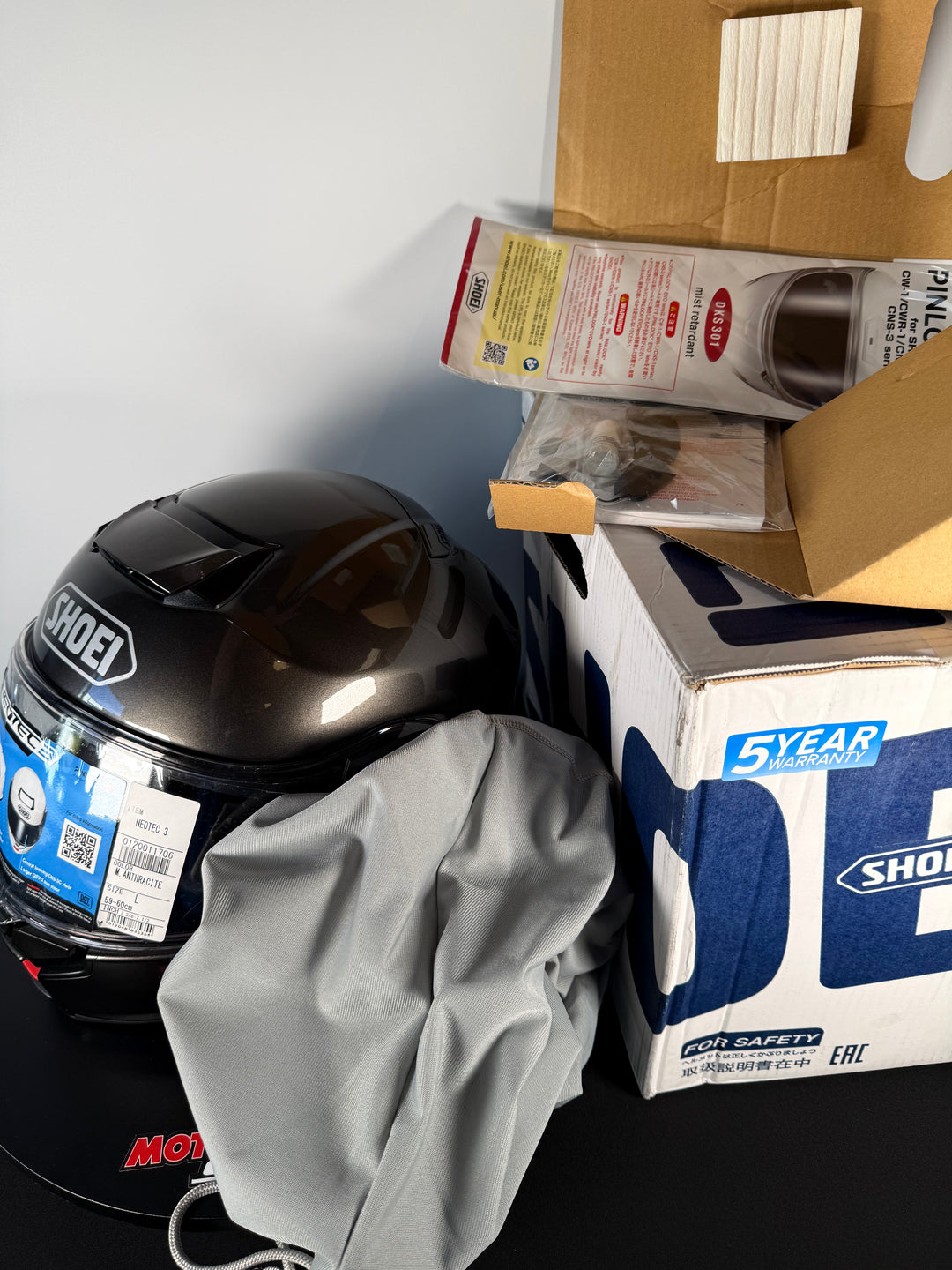 Shoei Neotec 3 Modular Helmet - Anthracite Metallic - Size Large - USED / OPEN BOX