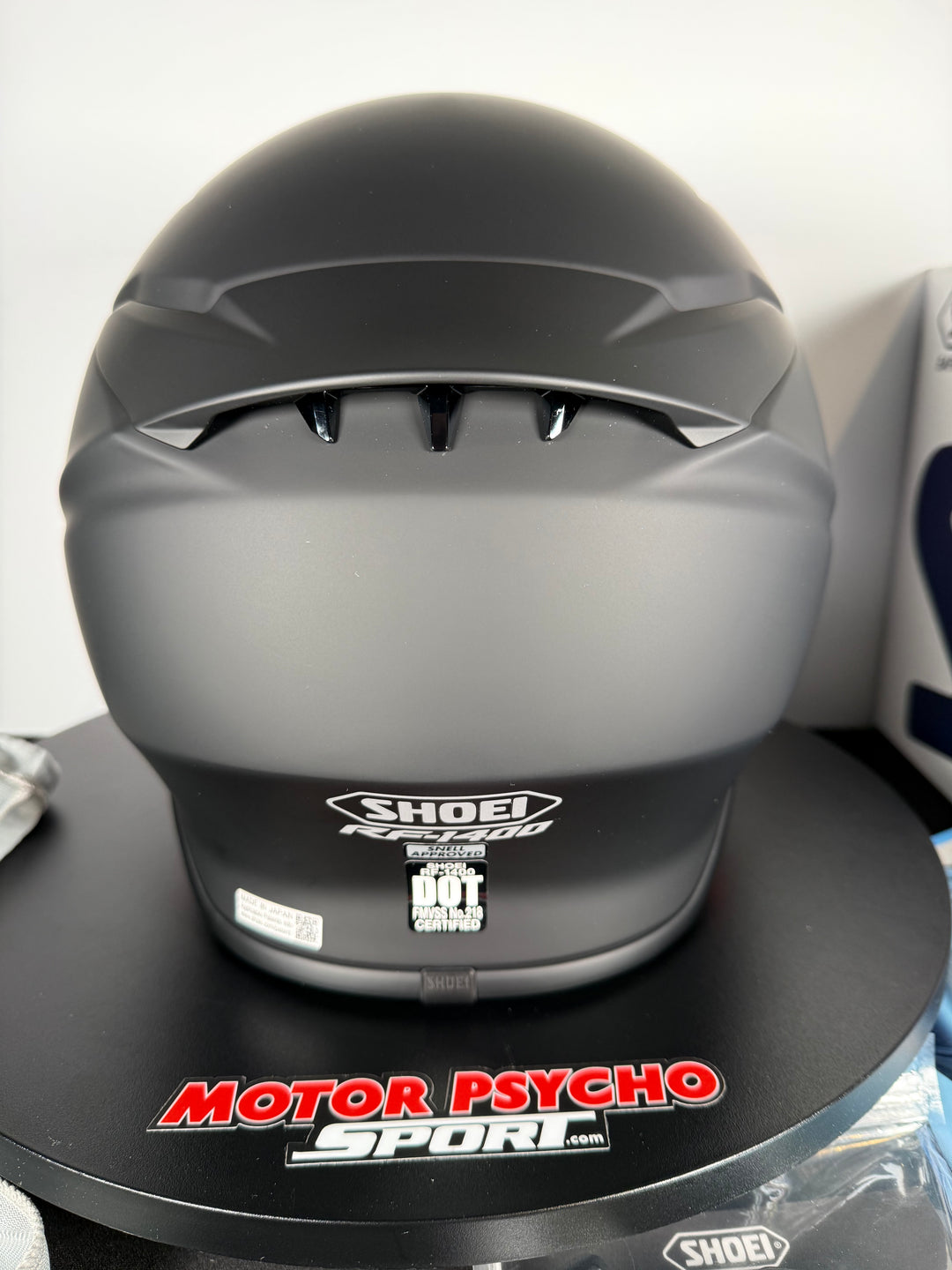 Shoei RF-1400 Helmet - Matte Black - Size XL - USED LIKE NEW