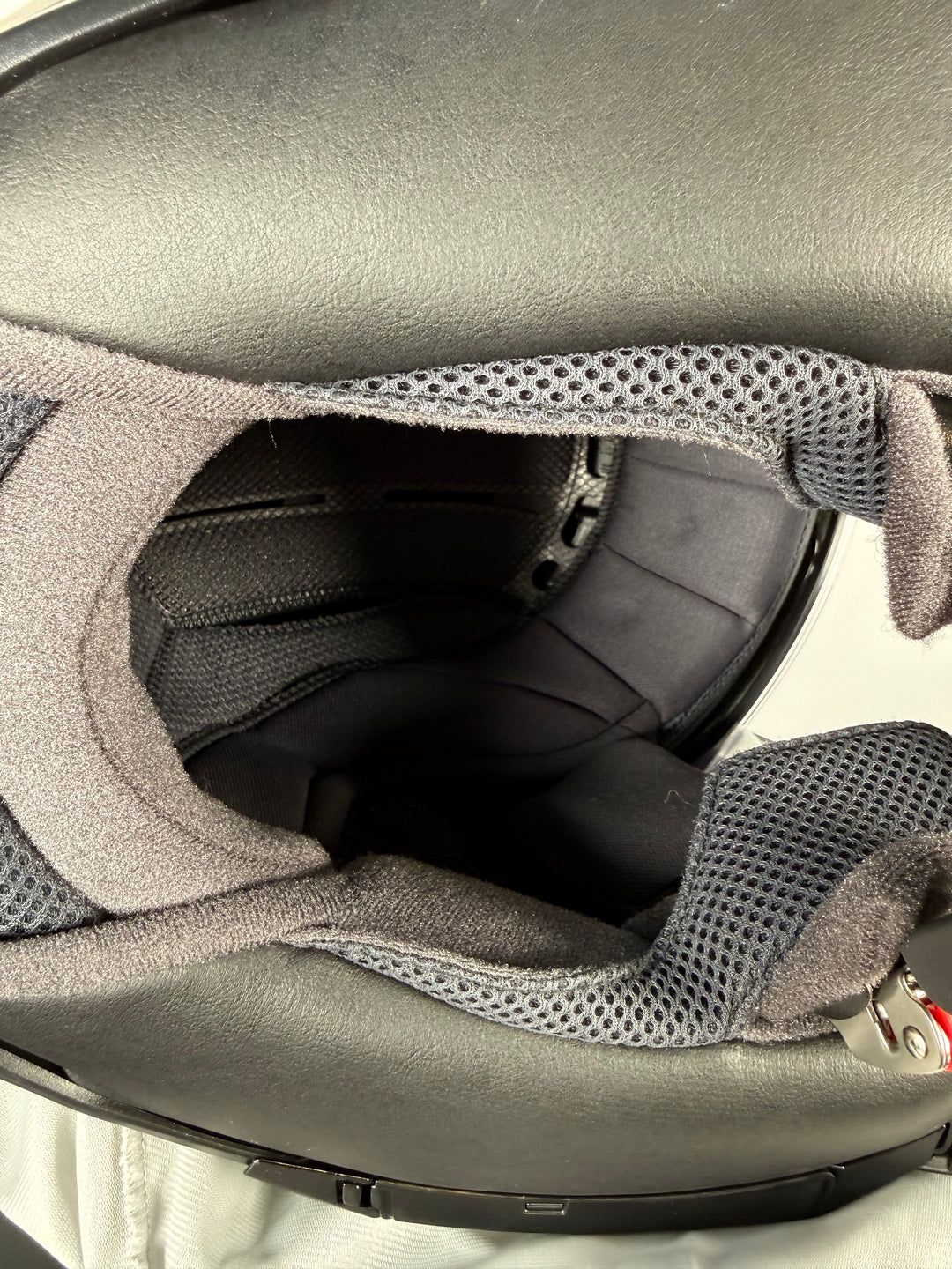 Shoei Neotec 3 Modular Helmet - Matte Black - Size Large - USED GOOD