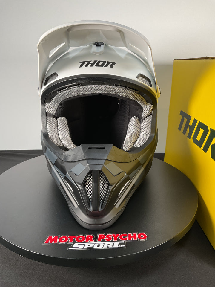 Thor Sector Birdrock Helmet - Matte Black/White - Size Medium - Used Like New