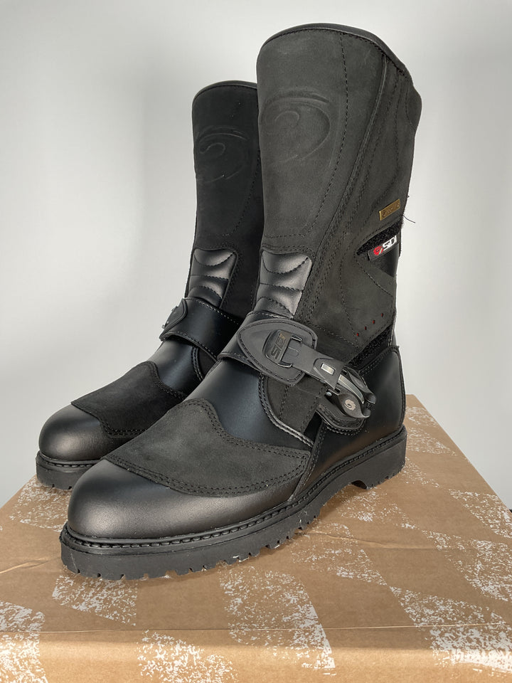 Sidi Canyon 2 Gore Touring Boots - Black/Black - Size 7.8 - Open Box