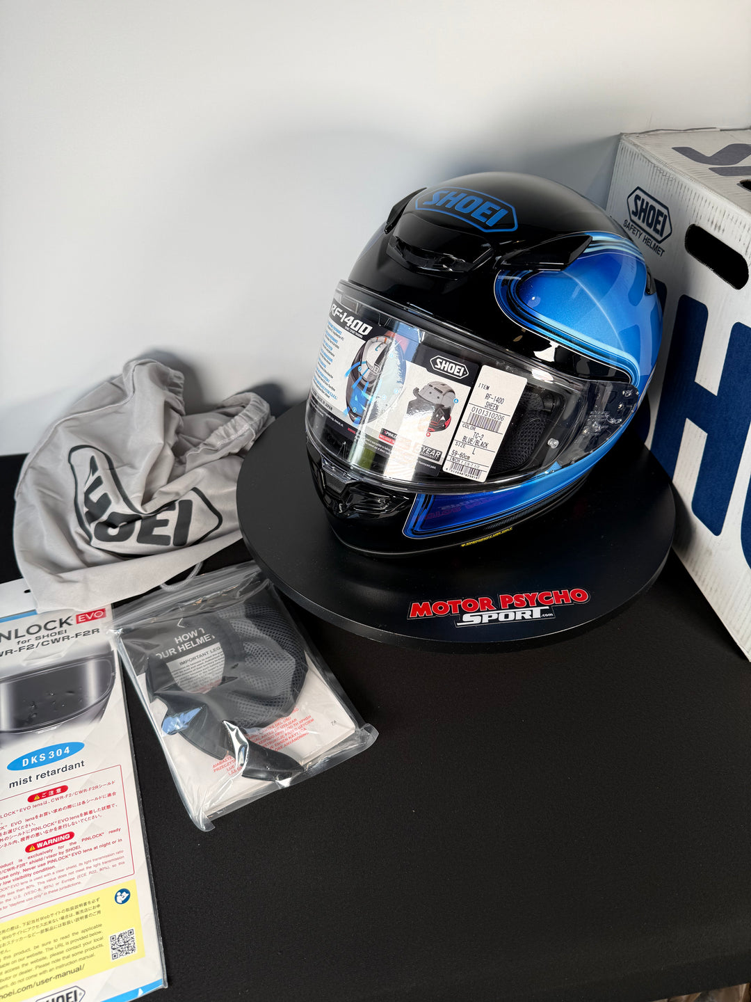 Shoei RF-1400 Sheen Helmet - TC-2 Blue/Black - Size Large - USED / OPEN BOX