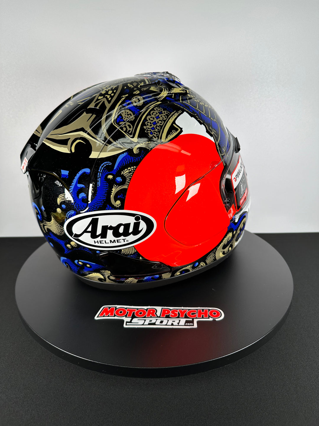 Arai Corsair-X Helmet - Shogun - Size Medium Arai Corsair-X Helmet - Shogun - Size Medium