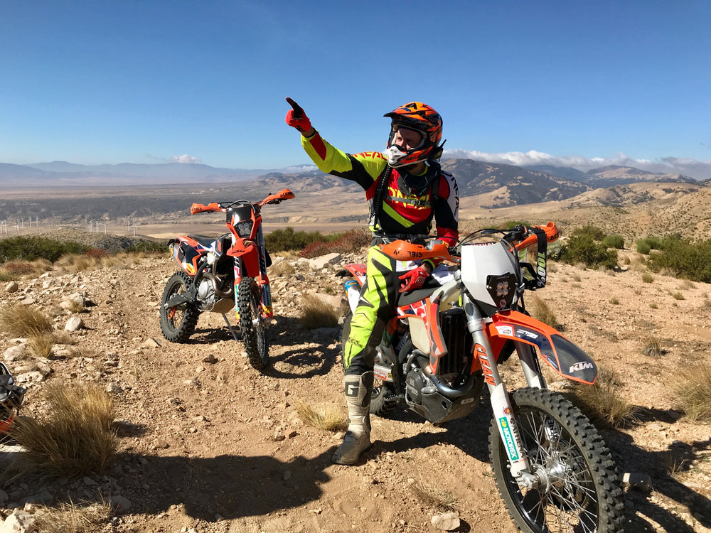 Shoei VFXEVO Helmet White XL USED / OPEN BOX Motor Psycho Sport