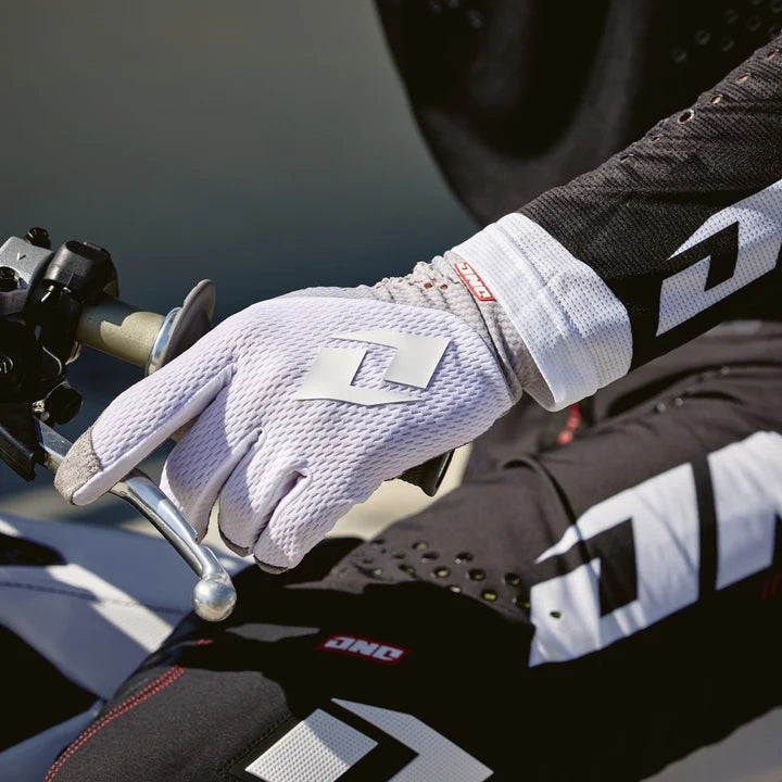 One Industries V-197 Glove - ICE WHITE