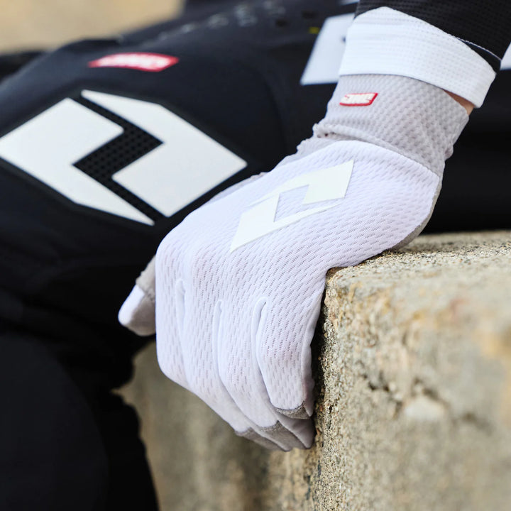One Industries V-197 Glove - ICE WHITE