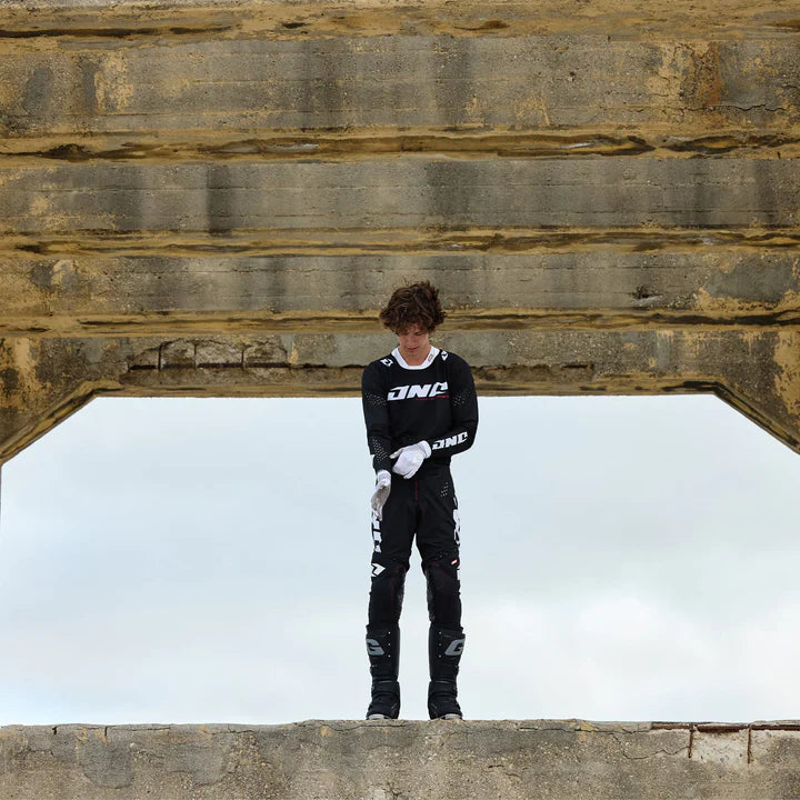 One Industries X-197 Pant - UNO BLACK