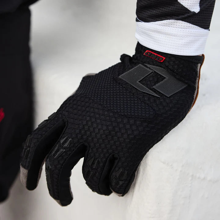One Industries X-197 Glove - CORE BLACK