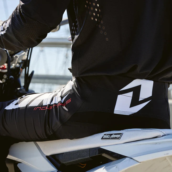 One Industries X-197 Pant - UNO BLACK