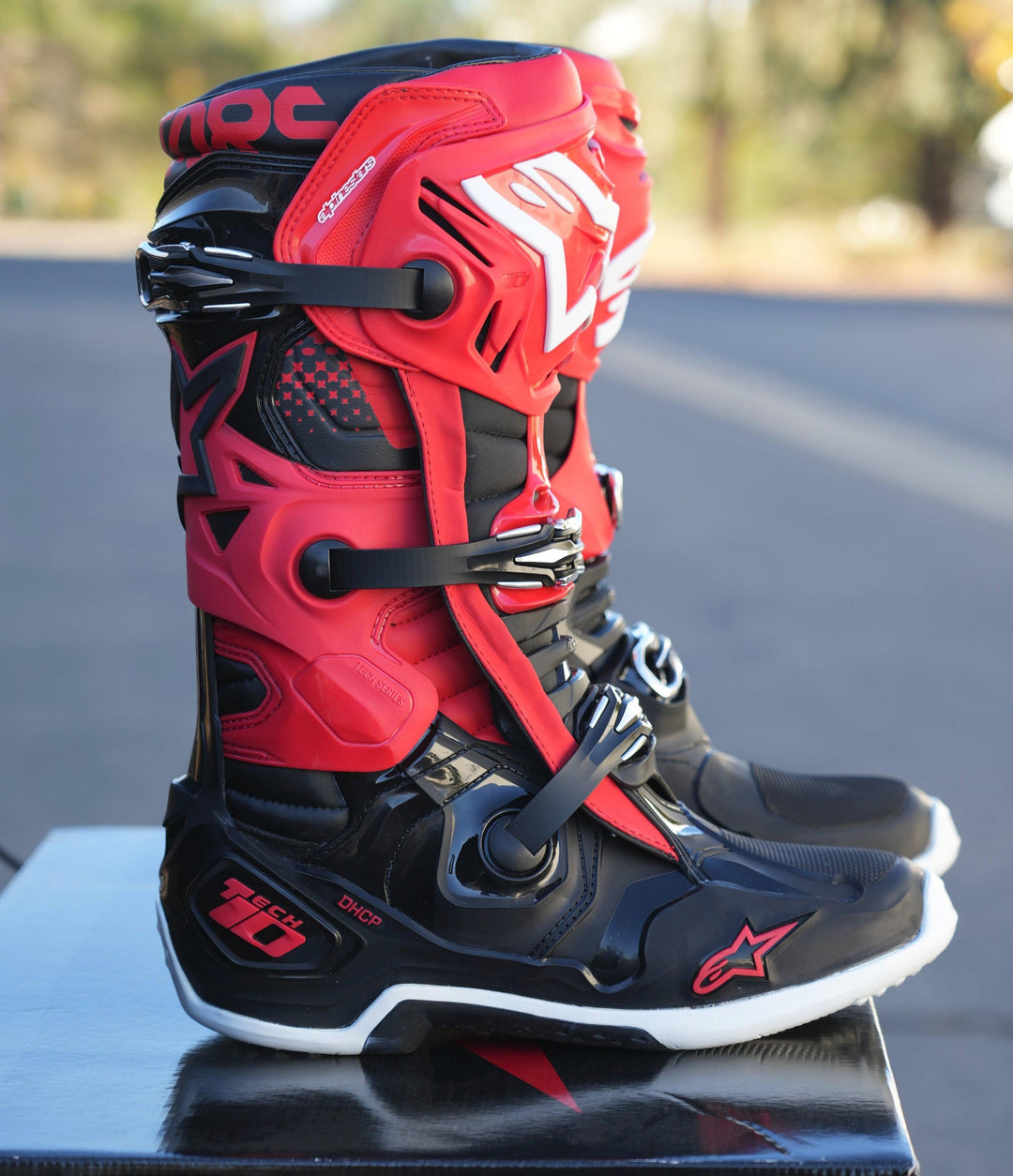 Tech 10s Alpinestars Tech 10 Closeout Boots – Motor Psycho Sport