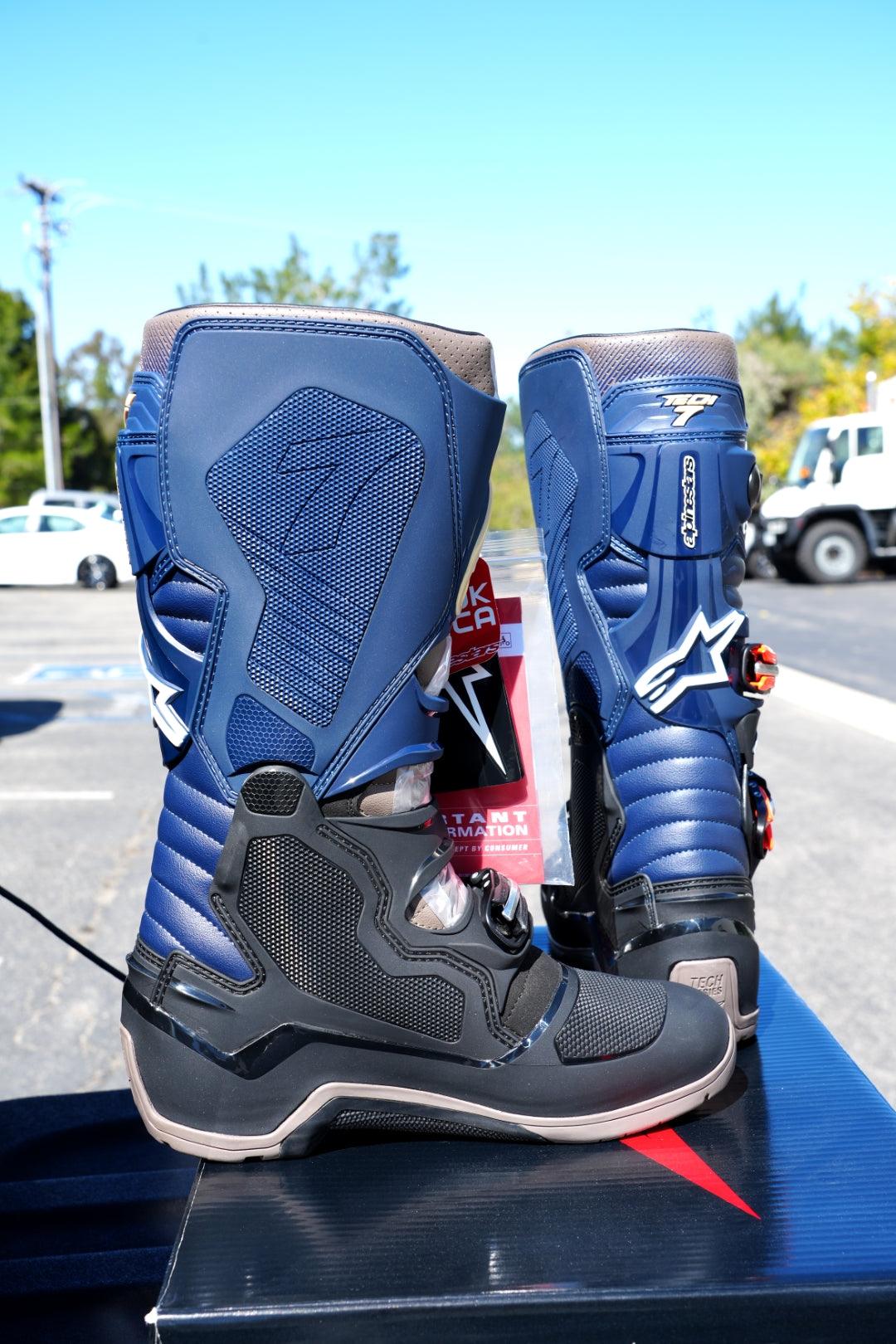 Alpinestars Tech 7 Enduro Drystar Boots - Black Night/Navy/Warm Gray - Motor Psycho Sport