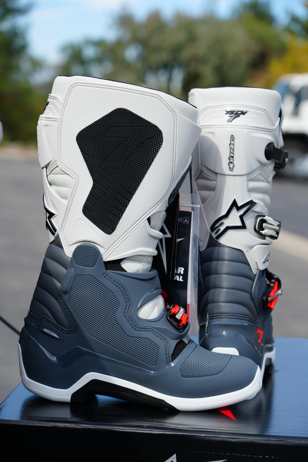 Alpinestars Tech 7 Gray/White Boots - Size 9 - Motor Psycho Sport