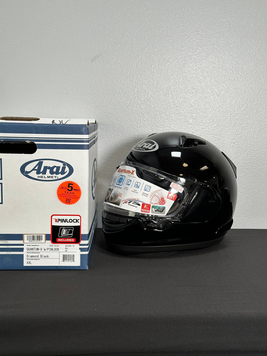 Arai Quantum-X Helmet - Diamond Black - Size 2XL - OPEN BOX - Motor Psycho Sport