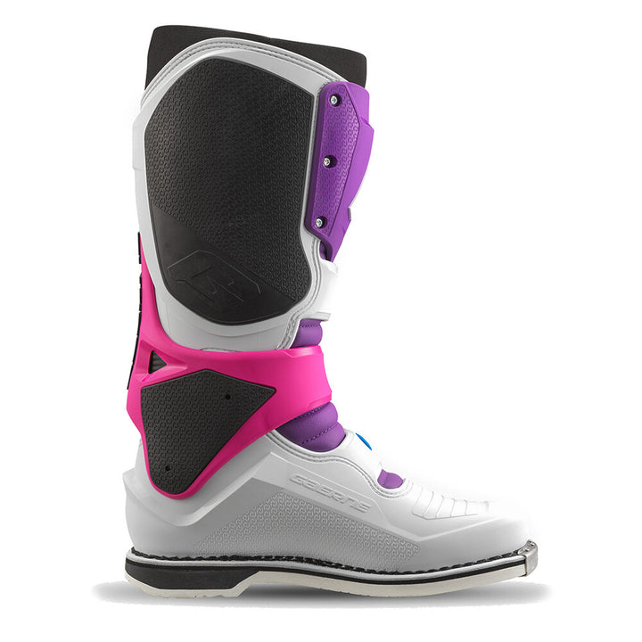 Gaerne SG-22 Boots - Rhodamine Purple/White LE