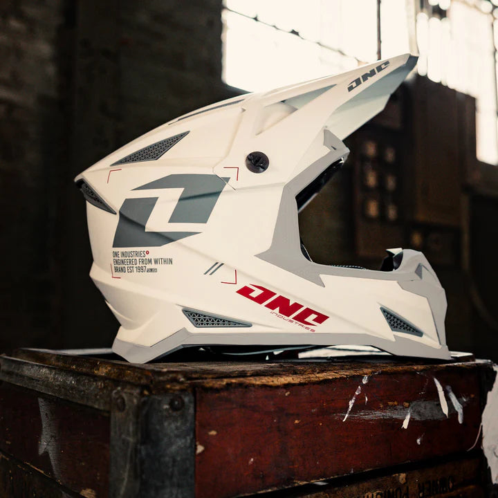 One Industries X-297 HELMET - FOCUS WHITE/GRAY