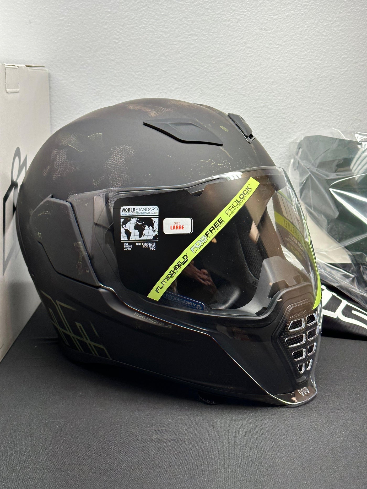 Icon Airflite Demo MIPS Black Helmet Size Large - Open Box - Motor Psycho Sport