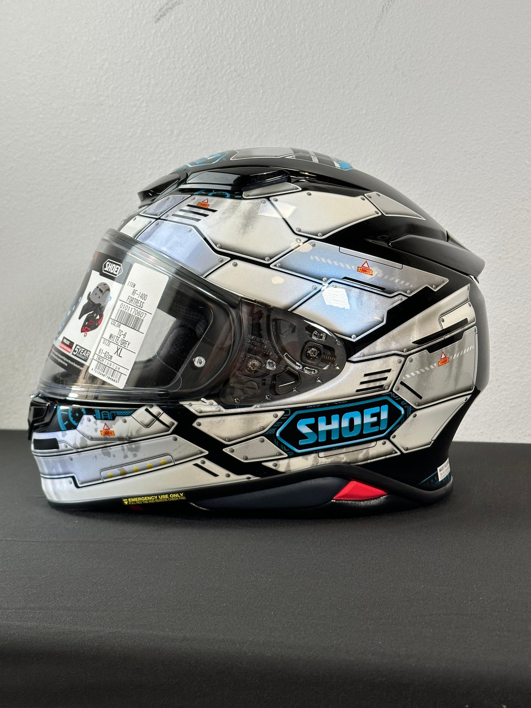 Shoei RF-1400 Fortress Helmet - TC-6 White/Gray - Size XL - OPEN BOX - Motor Psycho Sport